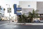 Hollywood Palms Inn and Suites