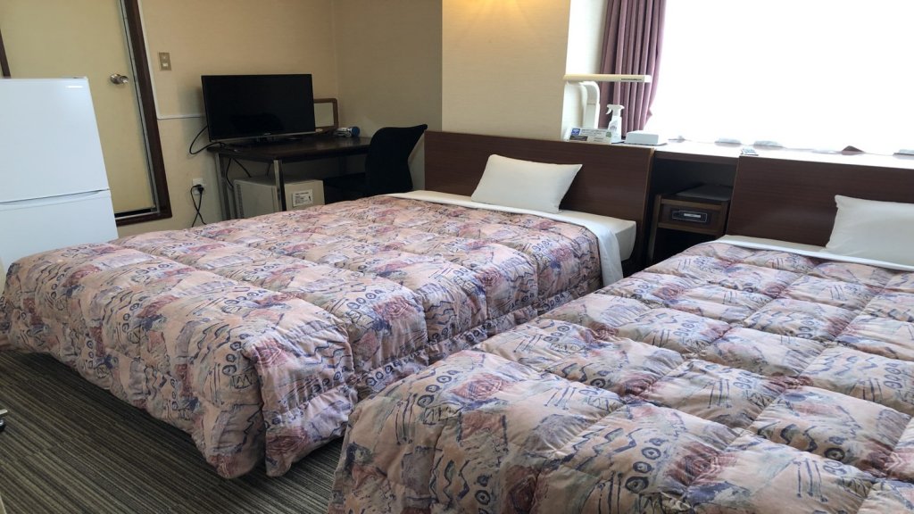 Фото отеля 2