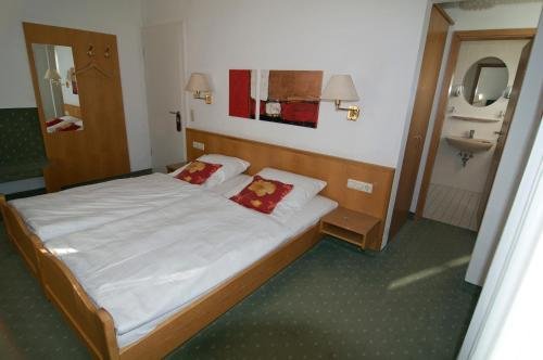 Фото Hotel Garni Lehrertal