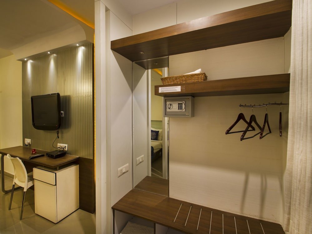 Фото Oyo 984 Hotel Gn International