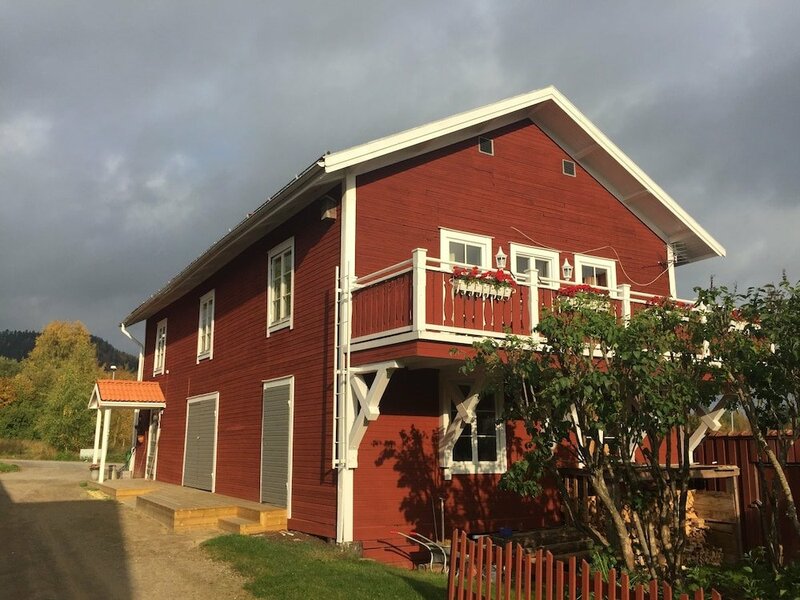 Гостиница Gästgivars Vandrarhem i Järvsö