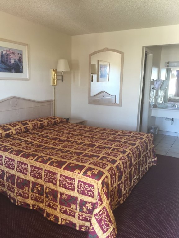 Фото Bridgewater Motel