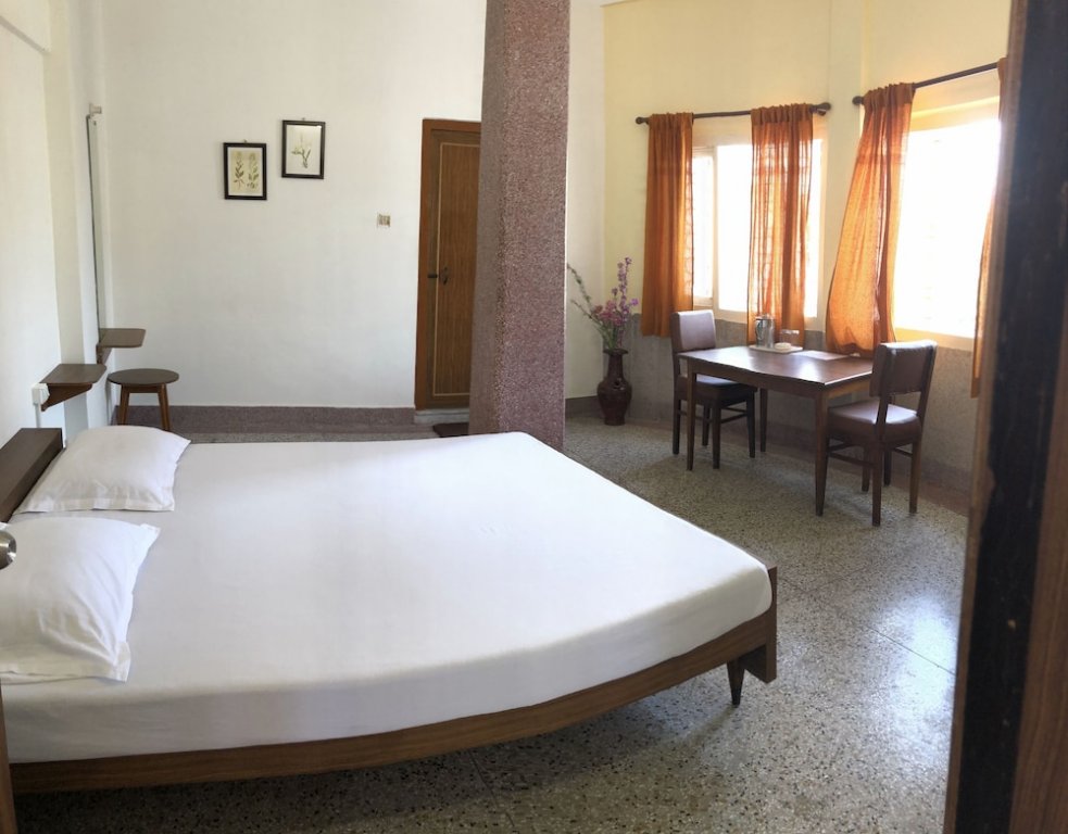 Фото Hotel Saluja