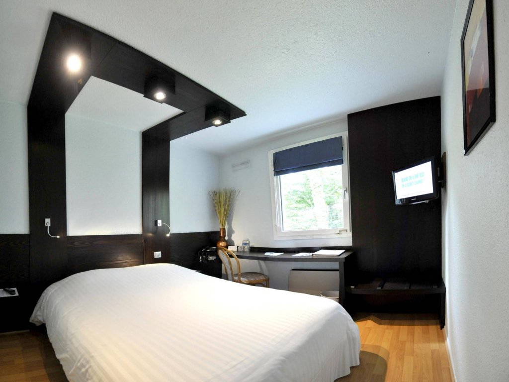 Фото Cottage Hotel