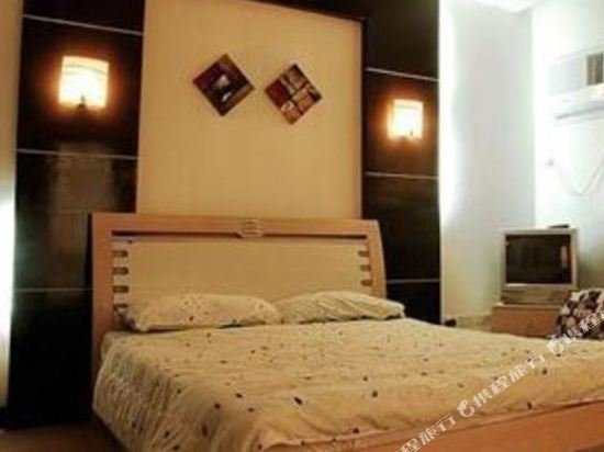 Фото Quezon Premier Hotel Lucena