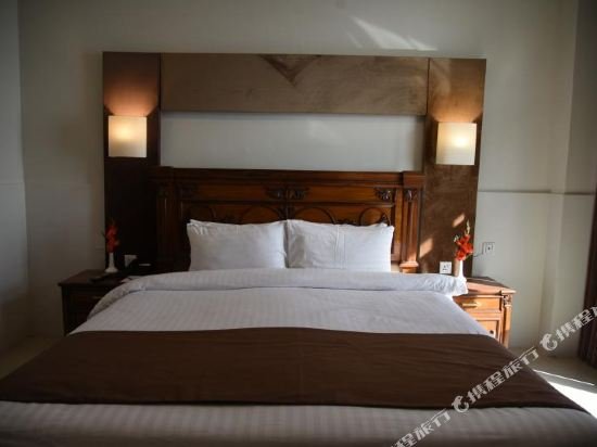 Фото Отель One Murree