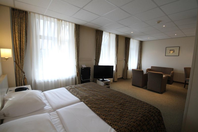 Фото Hotel Lion d'Or