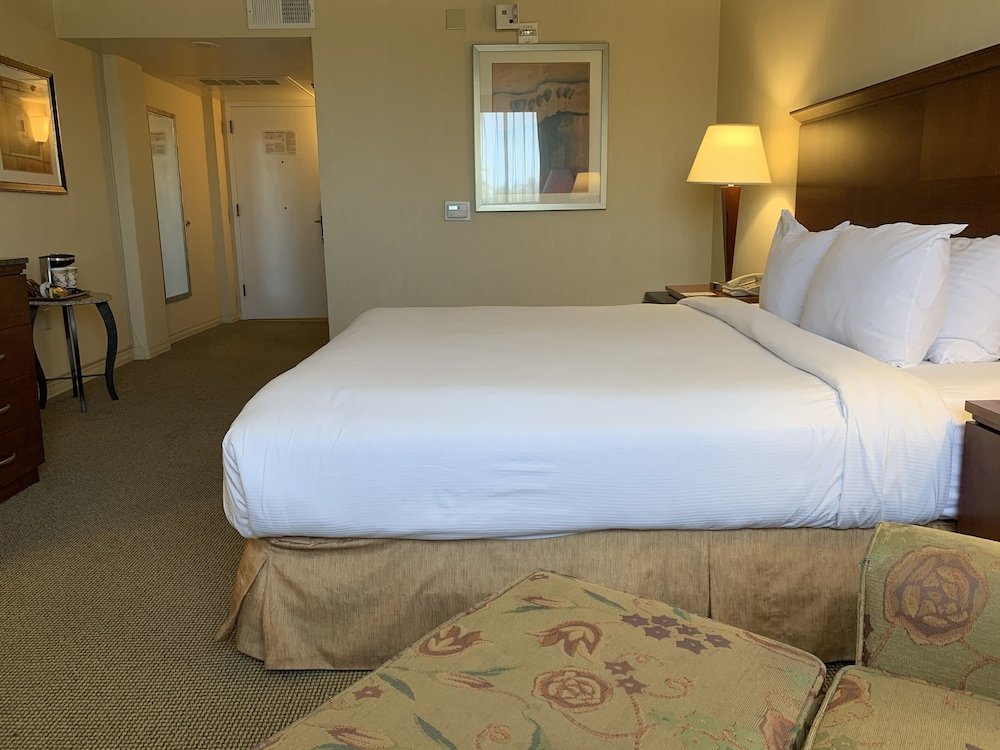 Фото Ontario Airport Hotel & Conference Center