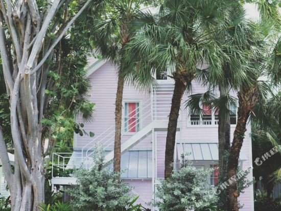 Фото Selina Miami River