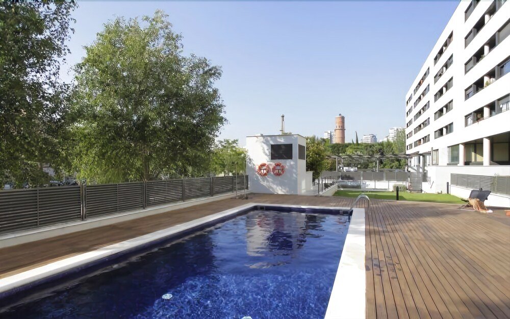 Фото 1217 - Forum Diagonal Apartment