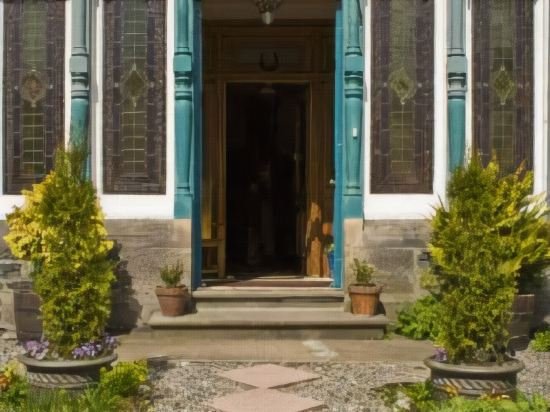 Фото Dunallan House