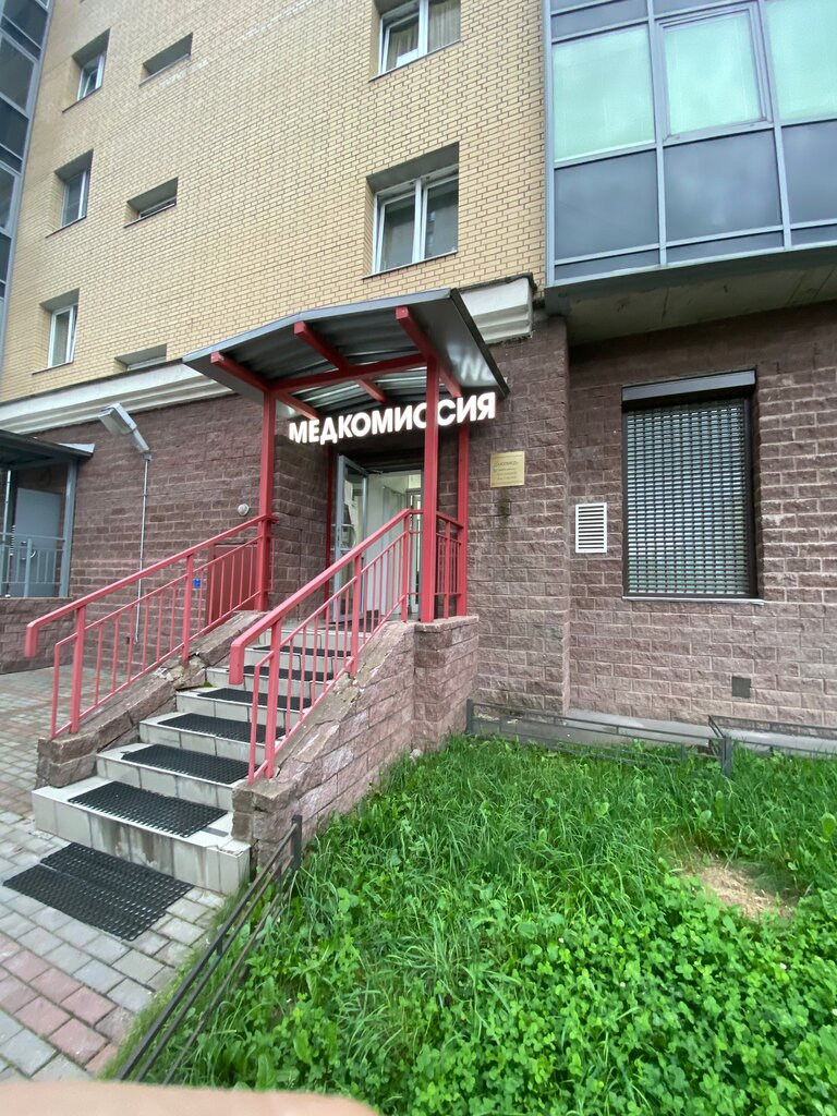 Юлмед просп большевиков 11 корп 2 фото