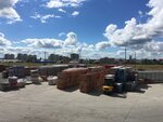 Brick Bazaar (Antonova-Ovseyenko Street, 37Б) ، قرميد