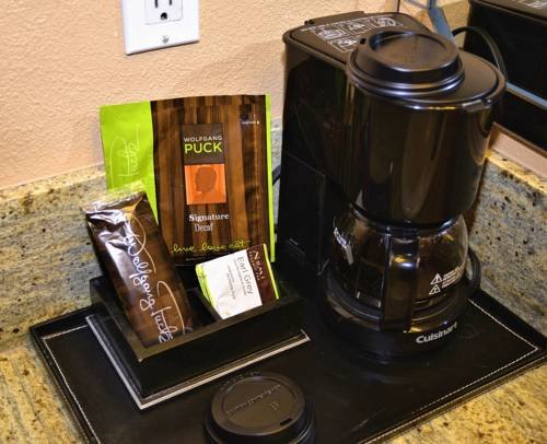 Фото Prospector Hotel and Casino