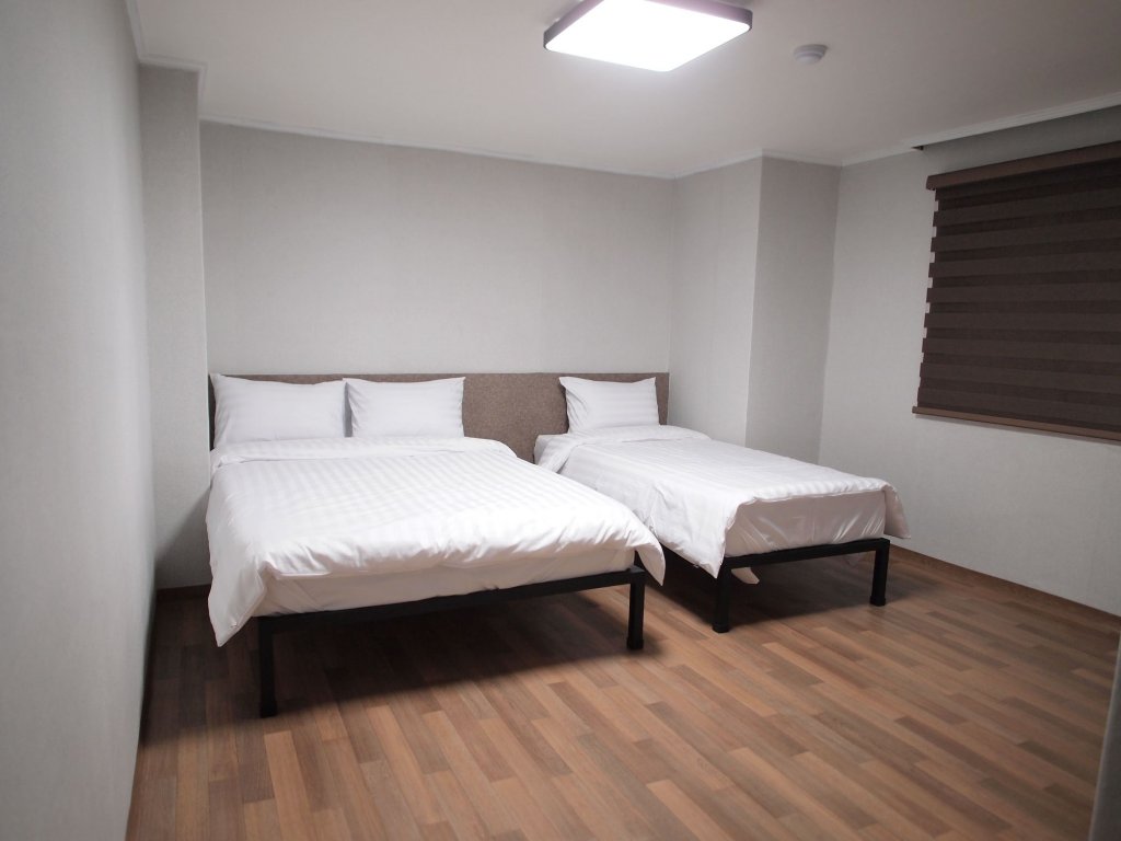 Фото Sinchon Sisters - Hostel