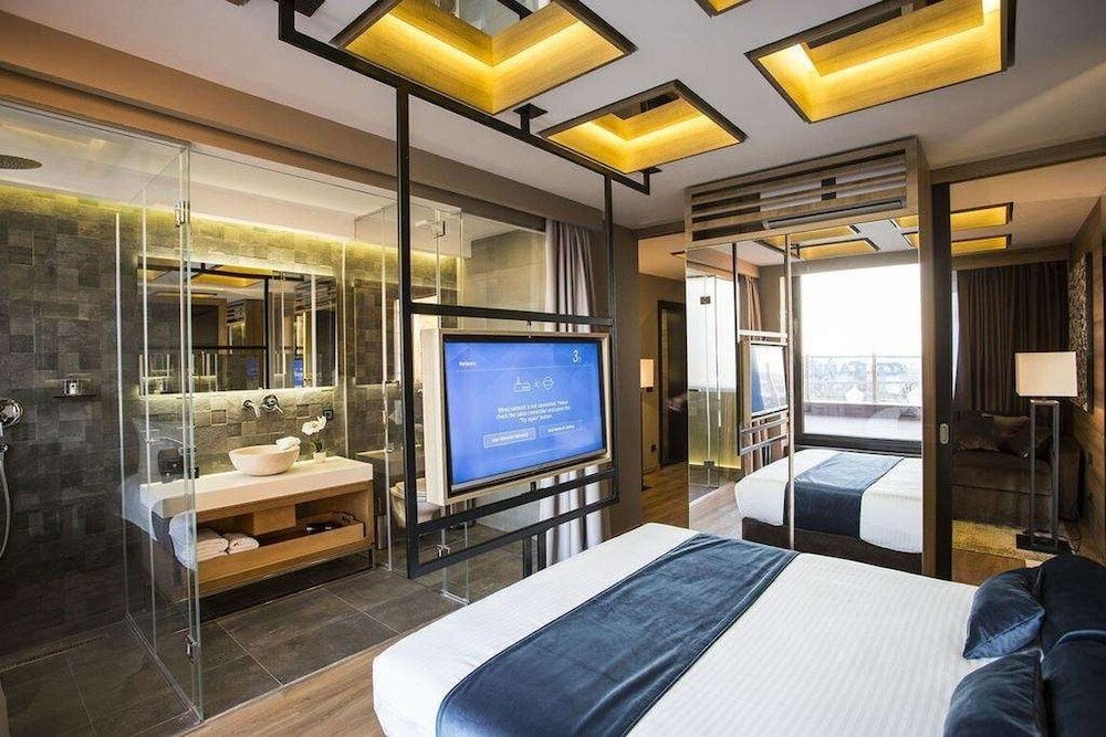 Фото Eden Luxury Suites Terazije