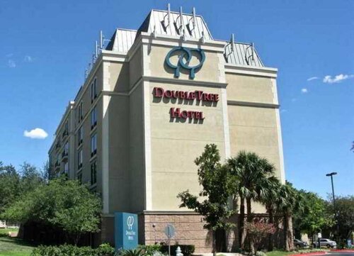 Гостиница DoubleTree by Hilton Austin - University Area в Остине