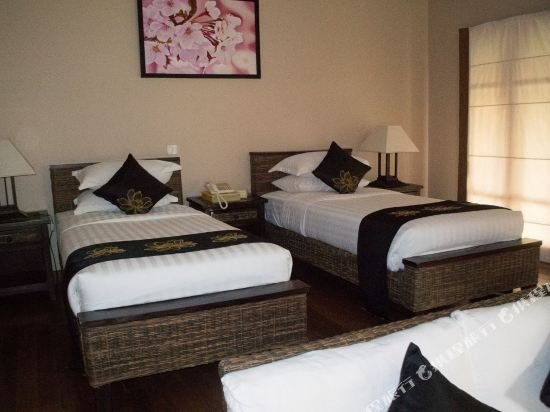 Фото Aureum Palace Hotel & Resort Pyin Oo Lwin