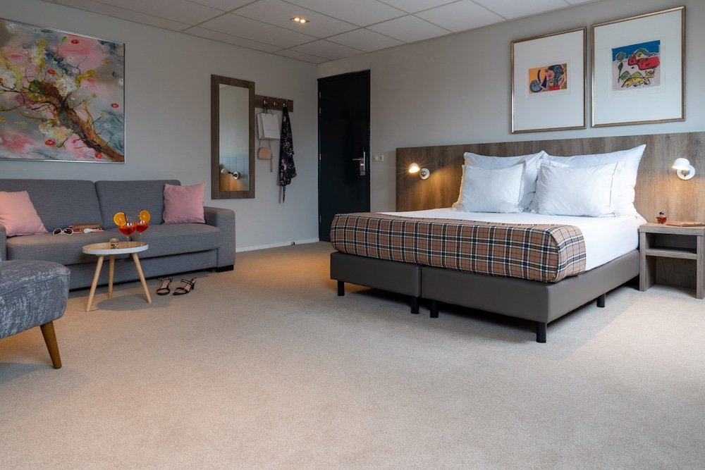 Фото Hotel De Koepoort Hotel