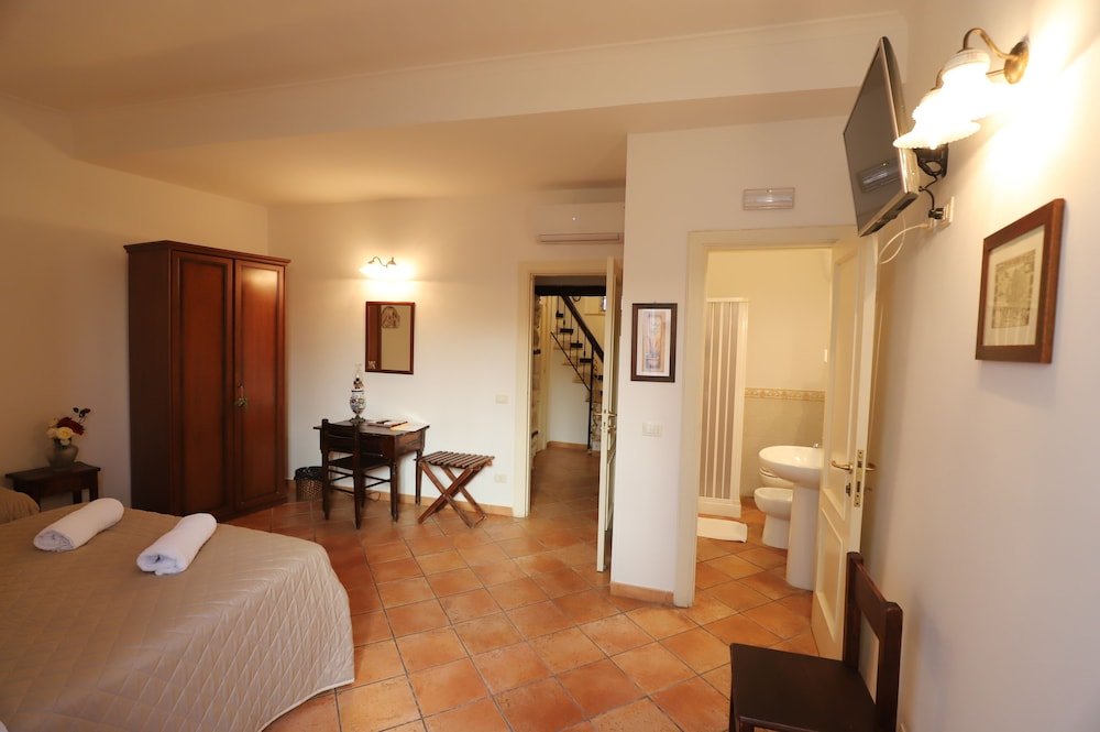 Фото Magnolia B&b