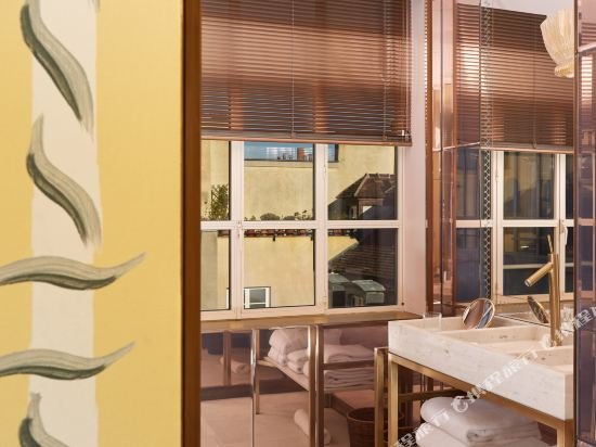 Фото 9Confidentiel