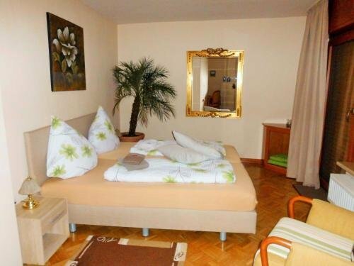 Гостиница Pension Zur Schlummerstube