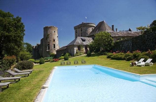 Chateau De La Flocelliere