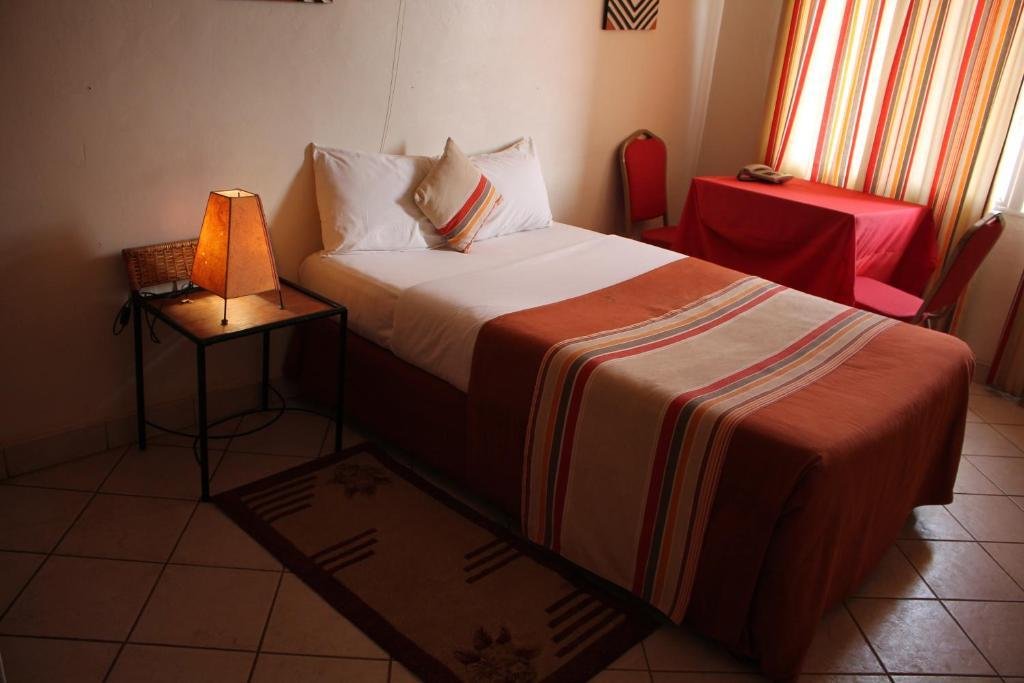 Фото Kings Hospitality Centre