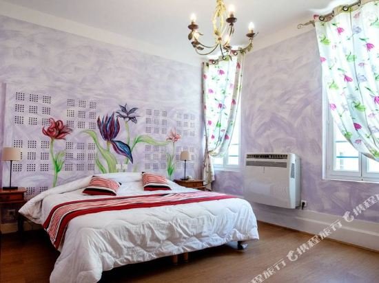 Фото Hôtel de la tour à Libourne