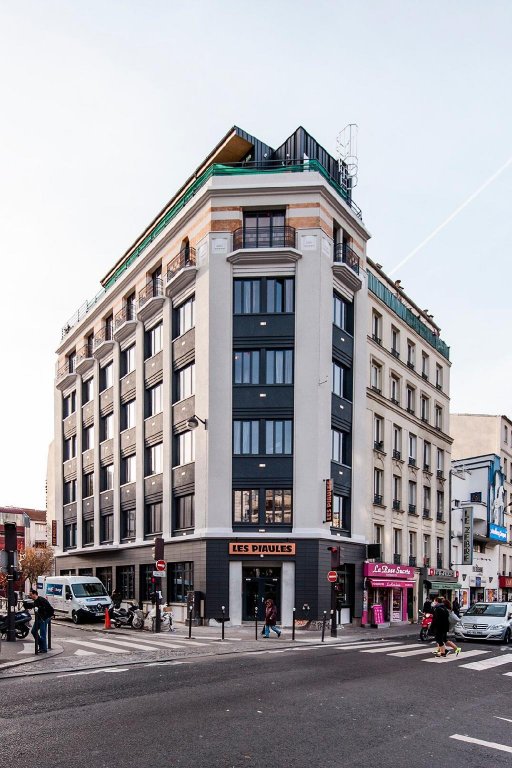 Фото отеля 1