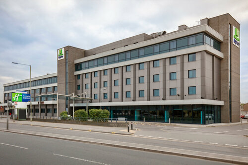 Гостиница Holiday Inn Express London Heathrow T5, an Ihg Hotel