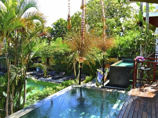 Фото Aqua Bali Villa