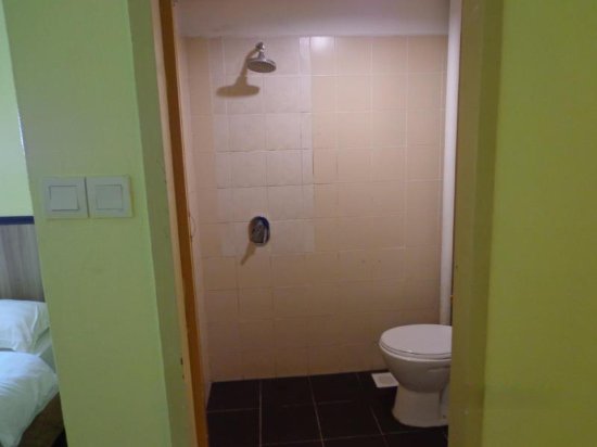 Фото The Garden Inn