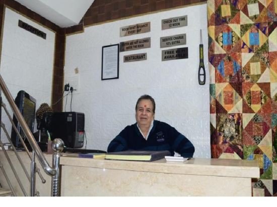 Фото Hotel Shivratri Guest House