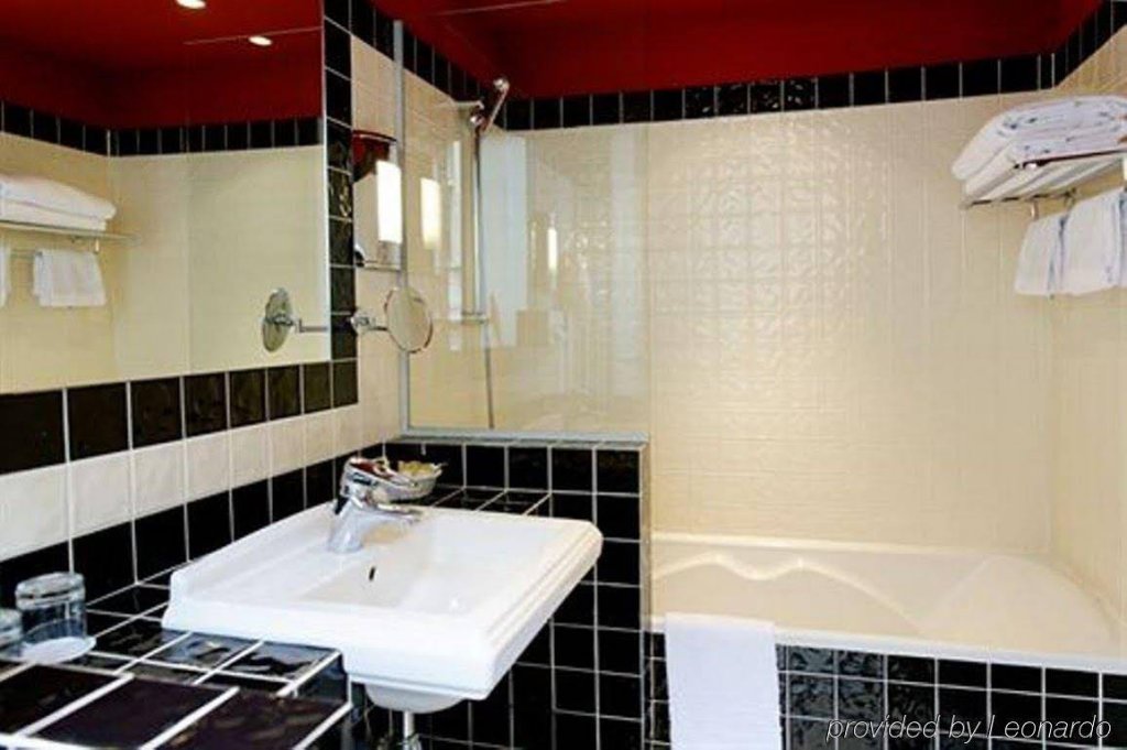 Фото New Hotel Le Quai