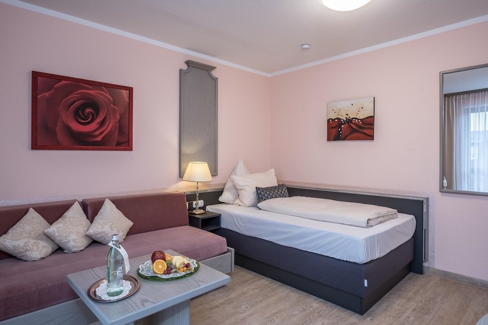 Фото Hotel am Schlosspark