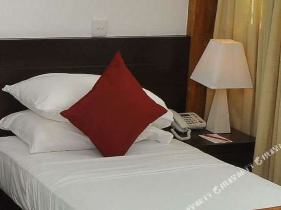 Фото Amaara Sky Hotel