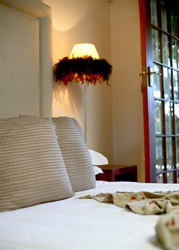 Фото 5 Seasons Guest House