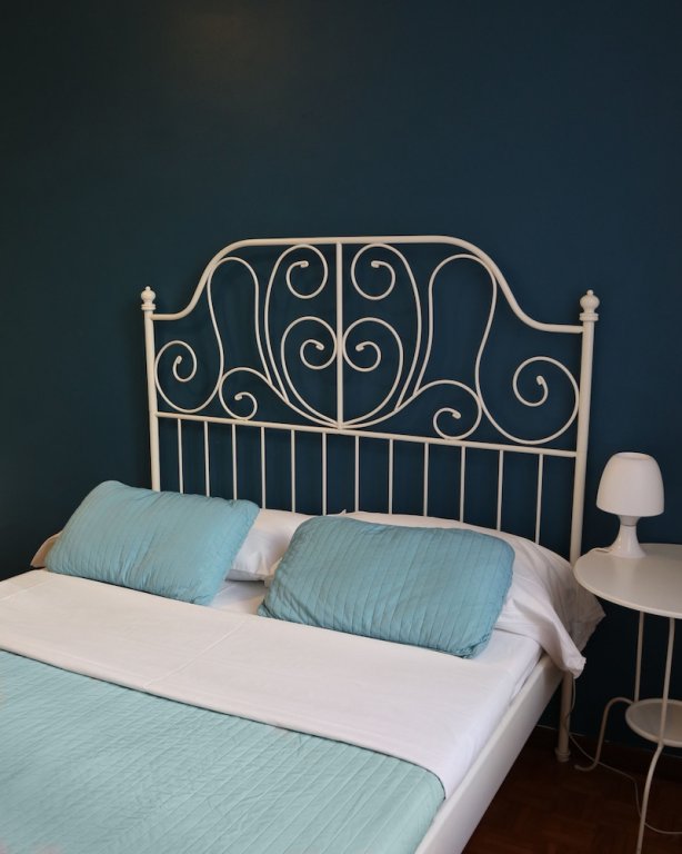 Фото I Am Here - Gioia 71