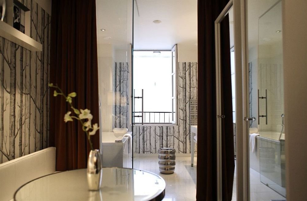 Фото Le Placide Saint Germain des Pres