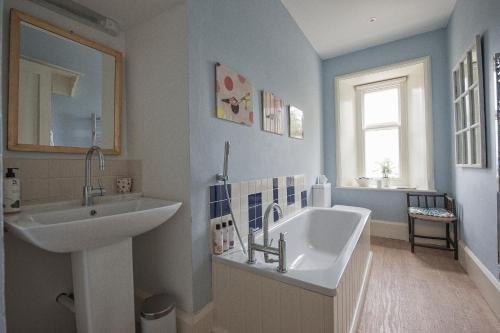 Фото Heyford House Bed & Breakfast