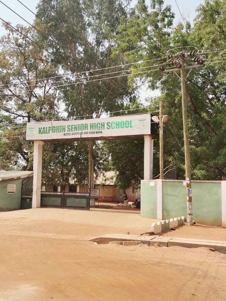 School Kalpohin Senior High School, Tamale, photo