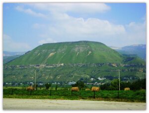 Хумаринское городище (Karachaevskiy District, Khumarinskoye gorodishche), landmark, attraction