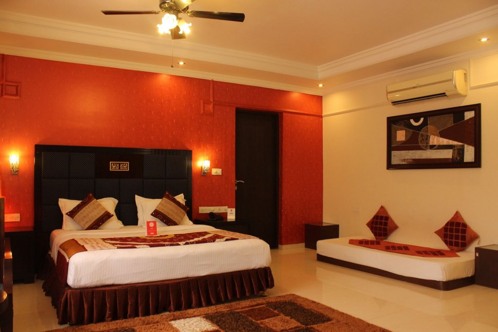 Фото FabHotel Royal Mirage With Pool & Gym, Candolim Beach