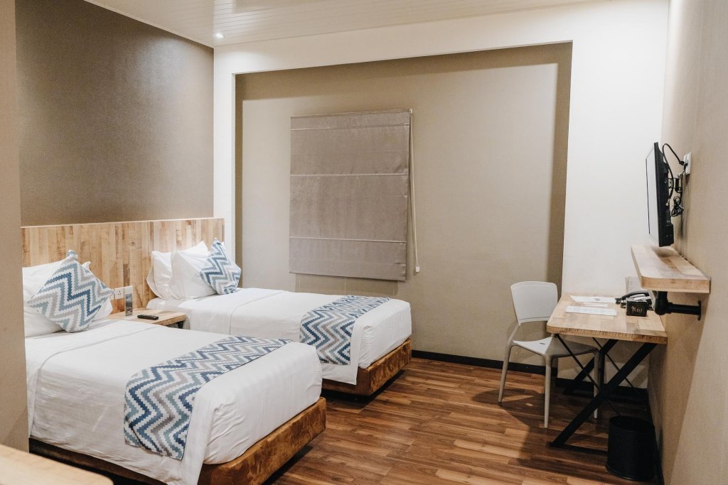 Фото All Nite And Day Veteran