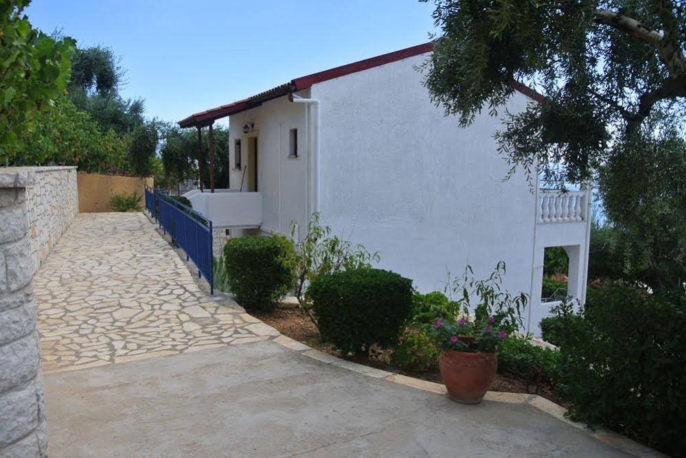 Фото Locanda Barbati Luxury Aparthotel