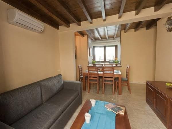 Фото Hostal Al-Andalus