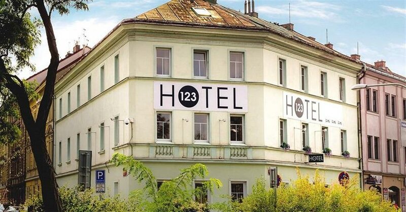 Гостиница Hotel 123 в Праге
