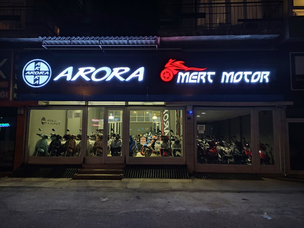 Salón de motos Mert Motor - Arora Central Region Dealer, , foto