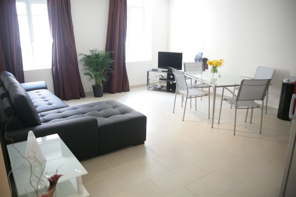 Фото Suite Affaire Cannes Vieux Port